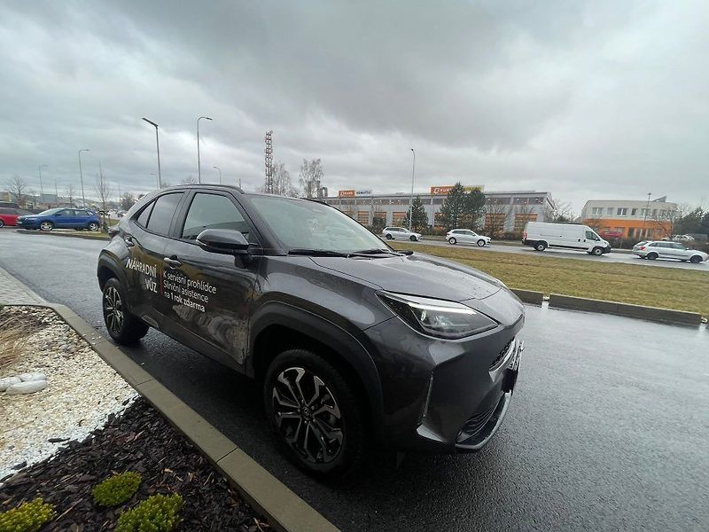 Toyota Yaris Cross 1.5 Hybrid 130k FWD Style - fotka 8 z 28