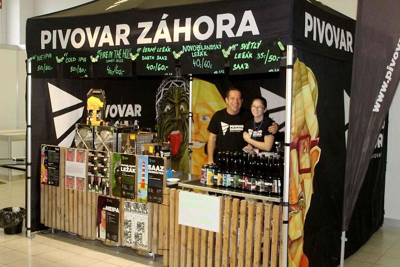 Autosalon Kola 2023 v Lysé v pátek 3. listopadu.
