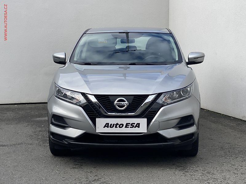 Nissan Qashqai (2017) 1.5dCi, Visia, TZ - fotka 2 z 16