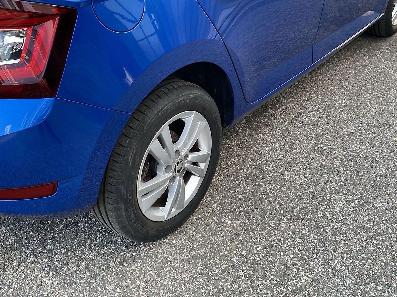 Škoda Fabia (2020) 1.0 TSI Style - fotka 27 z 31
