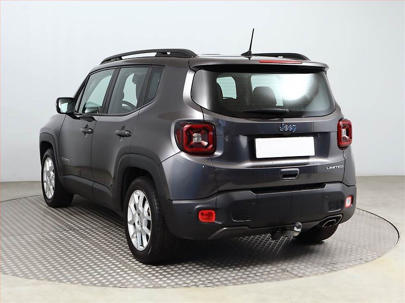 Jeep Renegade (2020) Limited 1.0 T-GDI, ČR,1.maj - fotka 4 z 17