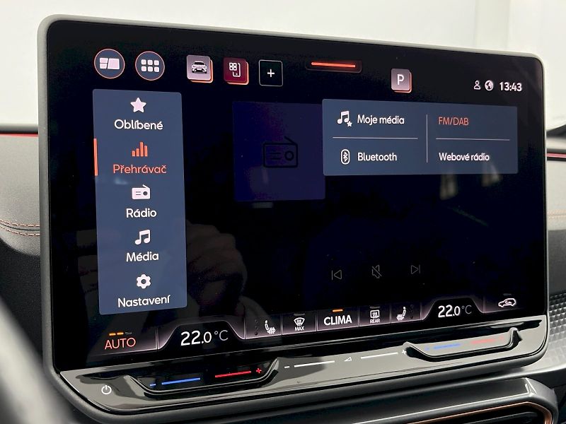 Cupra Formentor (2025) 2.0 TSI 150kW 4x4 DSG - fotka 17 z 34