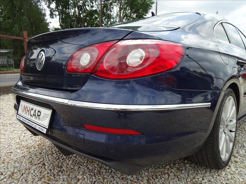 Volkswagen Passat CC 2.0TDi 125kW - fotka 14 z 70