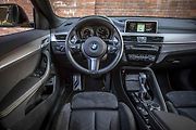 BMW X2.