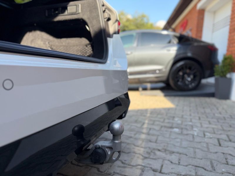 BMW Řada 5 520xD-M PAK-R20-PANO-H&K-TAŽ - fotka 33 z 33
