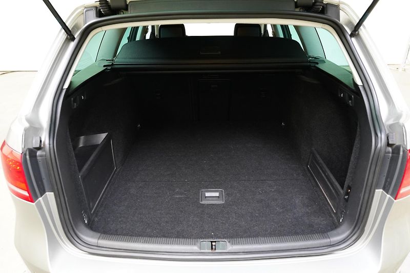 Volkswagen Passat - fotka 25 z 26