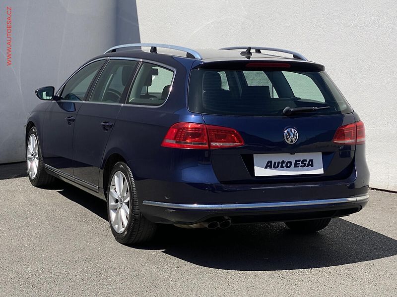 Volkswagen Passat (2014) 2.0 TDi 4x4, Highline, bixen - fotka 6 z 17