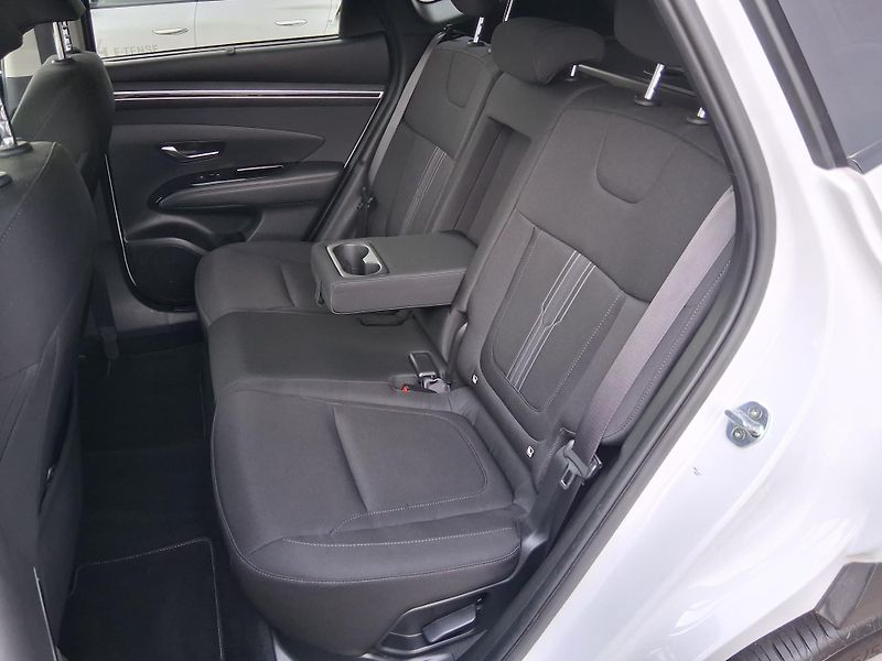 Hyundai Tucson STYLE 1.6 CRDi 4x4 100 kW - fotka 5 z 29