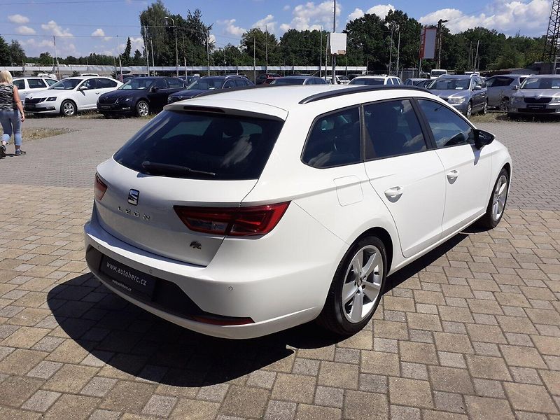 Seat Leon (2014) KOMBI 1.4 TSI FR - fotka 4 z 37