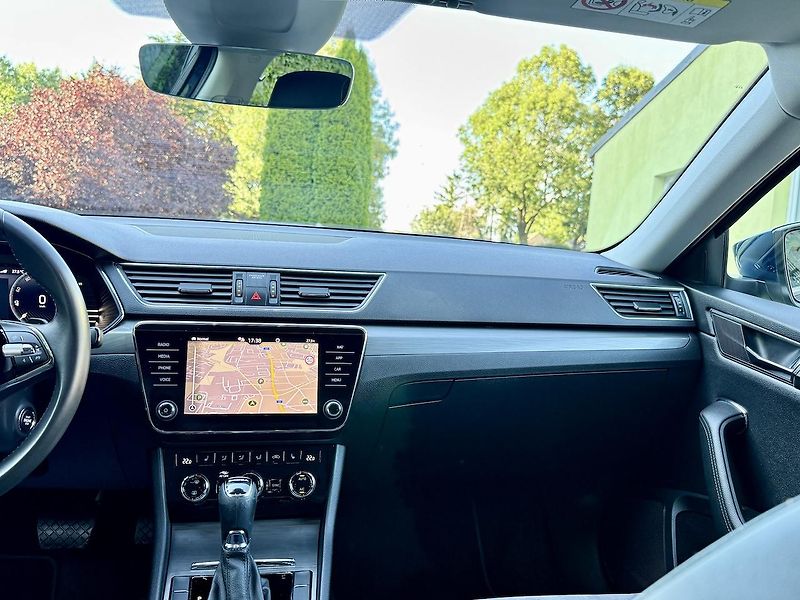 Škoda Superb (2023) 2,0TDi 147kW STYLE DSG TAŽNÉ - fotka 7 z 23