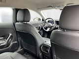 Mercedes-Benz CLA Třída 200 Shooting Brake Progr - náhled 21