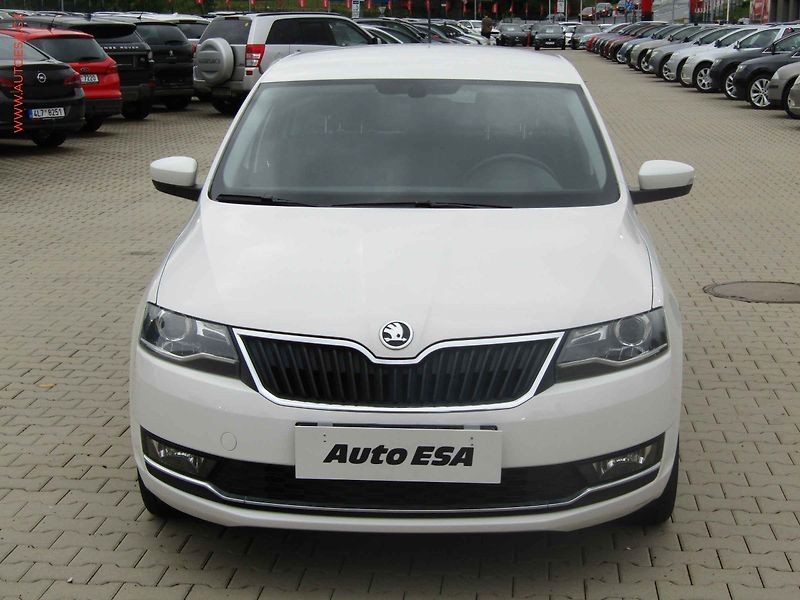 Škoda Rapid (2018) 1.0TSi, 2.maj,ČR, Xenon, AC - fotka 2 z 14