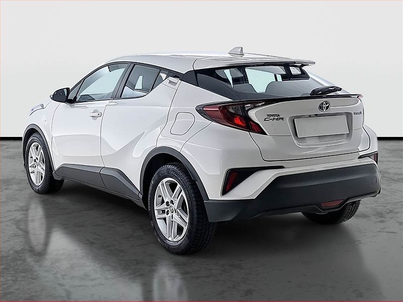 Toyota C-HR (2023) 1.8 Hybrid - fotka 4 z 18