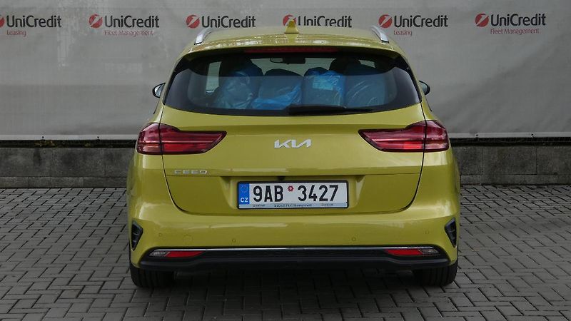 Kia Ceed 1.5 T-GDI Fresh - fotka 4 z 22