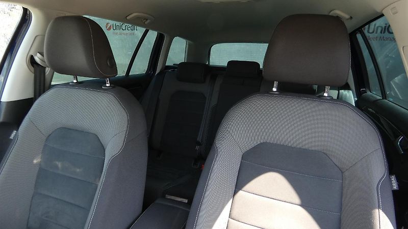 Volkswagen Golf Combi 1,4 TSI Highline 110 kW - fotka 7 z 22