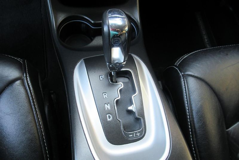 Fiat Freemont 2.0 MJT 4x4 AUTOMAT NAVIGACE - fotka 14 z 24