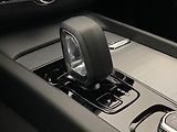 Volvo XC60 B5 AWD CORE AUT REZERVACE - náhled 28
