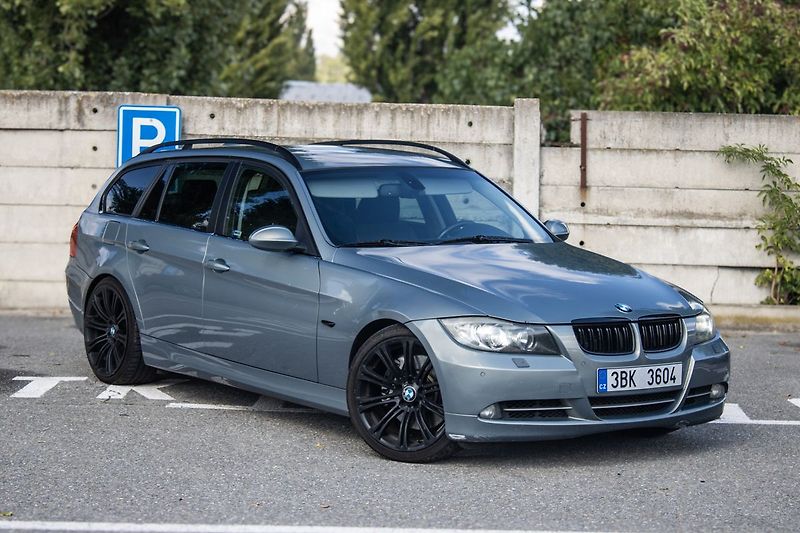 BMW Řada 3 - fotka 3 z 27