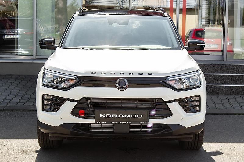 KGM Korando (2026) 1,5 GDI AT 2WD STYLE+ ACC - fotka 2 z 19