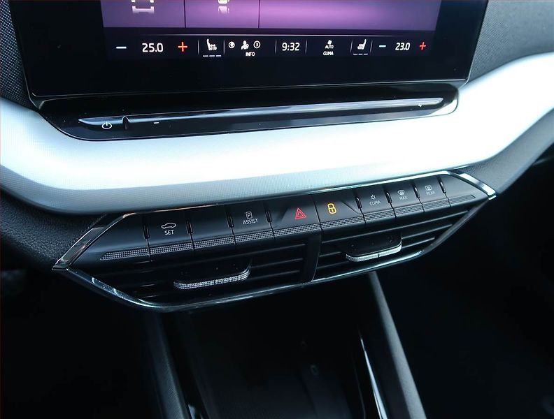 Škoda Octavia (2024) 2.0 TDI - fotka 19 z 21