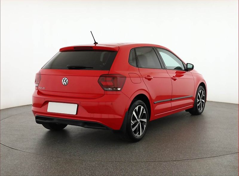 Volkswagen Polo (2018) Beats 1.0 TSI, Serv.kniha - fotka 5 z 17