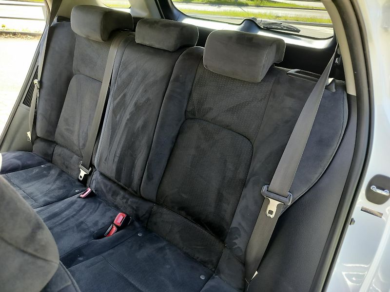 Lexus CT 200h plný servis v Lexusu  - fotka 25 z 32