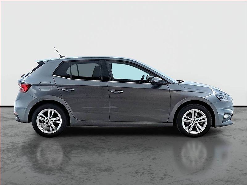 Škoda Fabia (2025) 1.0 TSI, Top Selection, FullLe - fotka 6 z 19