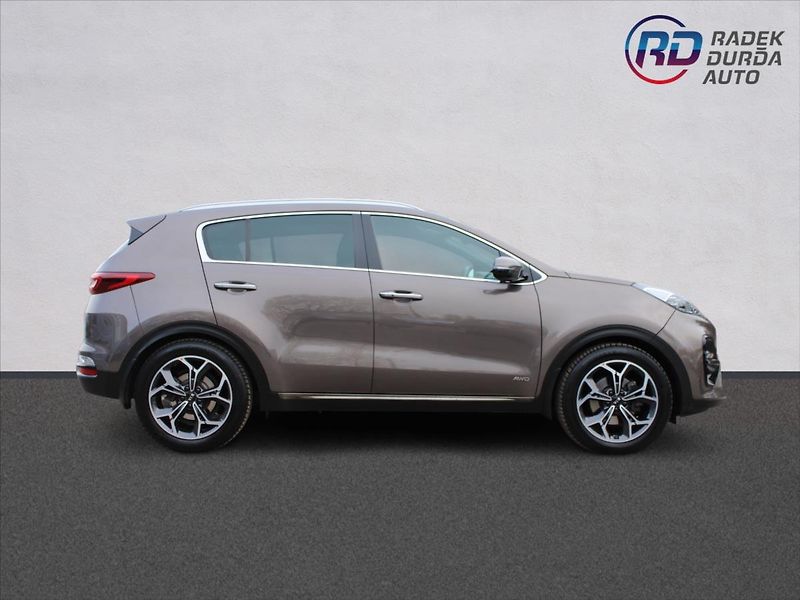 Kia Sportage 2,0 CRDi  ČR,A/T,4x4,GT-LINE - fotka 4 z 43