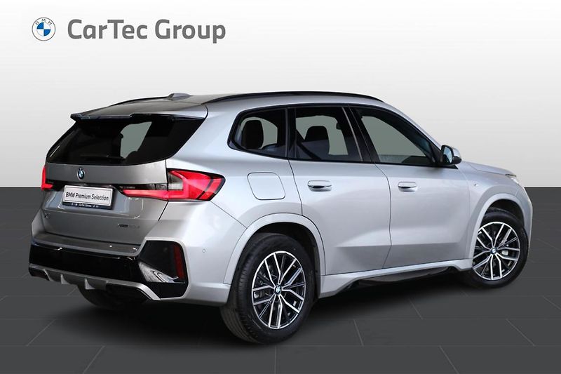 BMW X1 xDrive20d - fotka 3 z 24