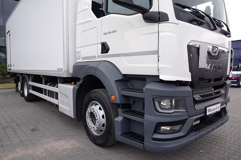 MAN TGS 6x2 mrazák CARRIER 20 pal. - fotka 4 z 16