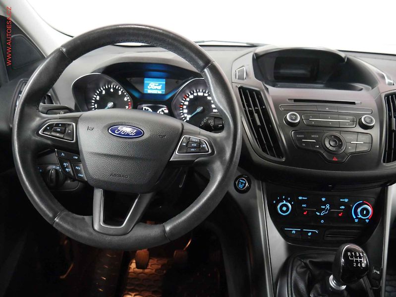 Ford Kuga (2016) 1.5 EB, Klima - fotka 11 z 17