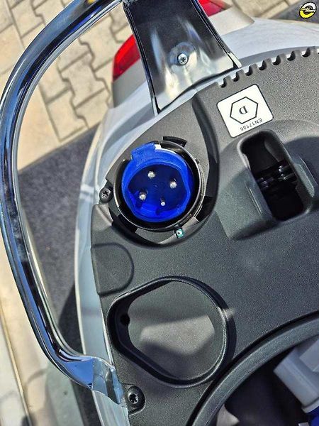 Vespa Elettrica (2026) Primavera Elettric TECH 70 - fotka 17 z 23