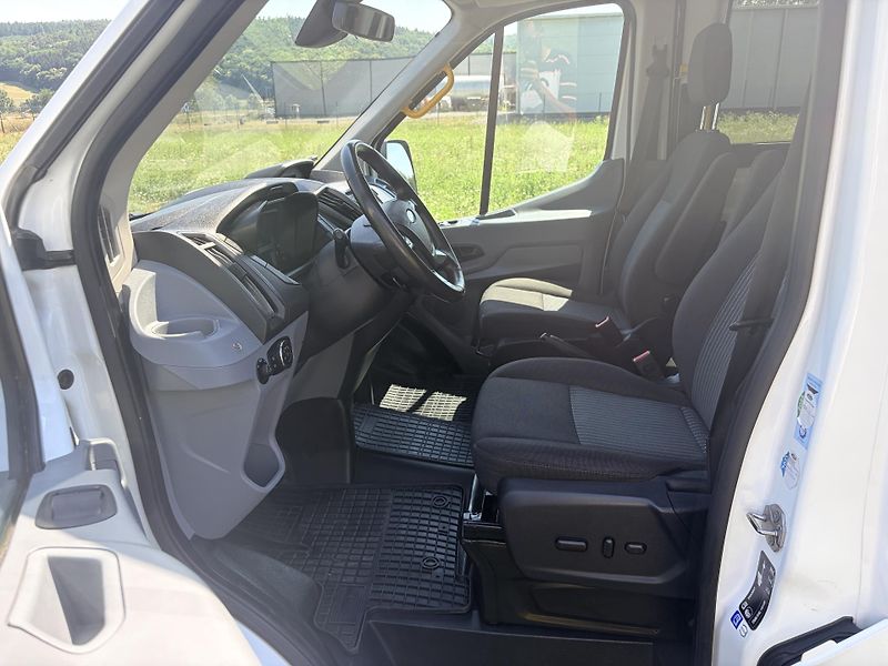 Ford Transit 2.0TDCI 96KW L2H2 9 MÍST - fotka 12 z 44