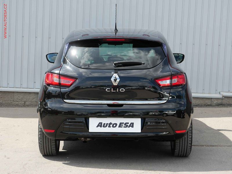 Renault Clio (2019) 0.9 TCe, 1.maj,ČR, Limited - fotka 5 z 20