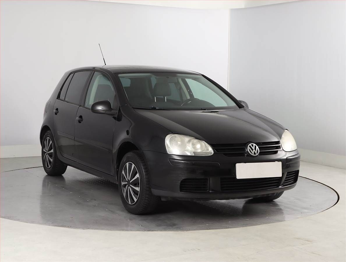 Volkswagen Golf 1.4 16V, nová STK, slušný stav
