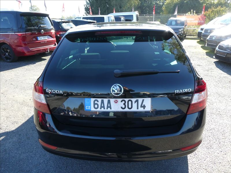 Škoda Rapid 1,6 TDi 85kW MonteCarlo, ČR - fotka 8 z 43