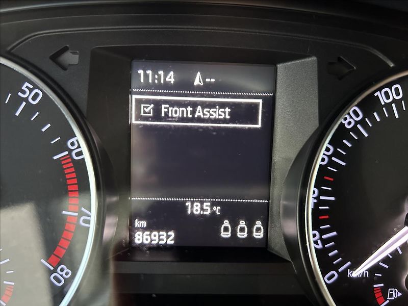 Škoda Fabia 1,2   TSI,SERVISKA,ŘEMEN - fotka 10 z 15