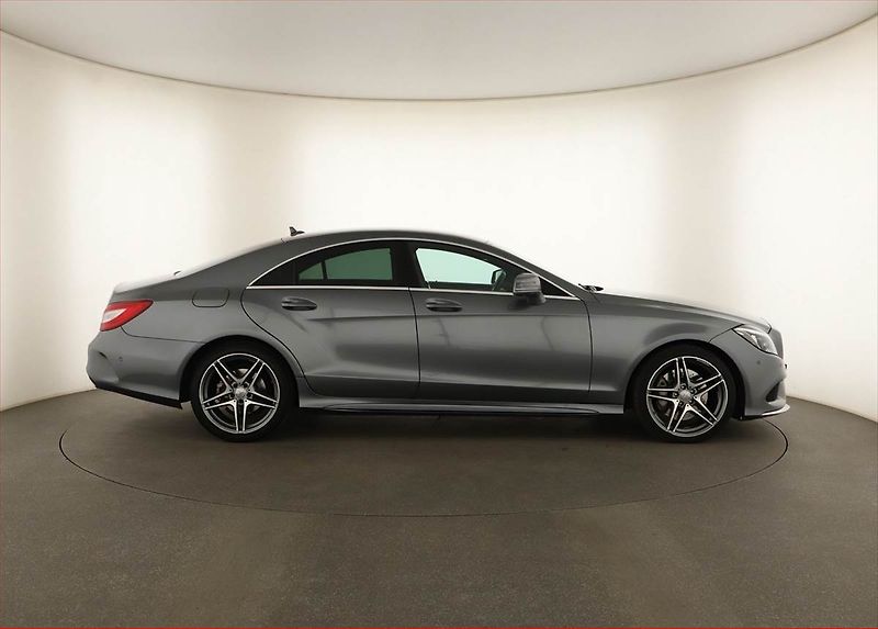 Mercedes-Benz CLS (2016) 350 d 4MATIC - fotka 6 z 17