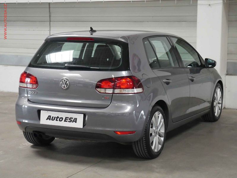 Volkswagen Golf (2009) 1.4TSi, AC, park.čidla - fotka 6 z 20
