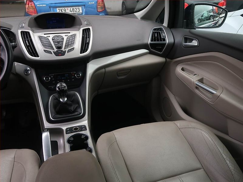 Ford Grand C-MAX (2011) 1.6 TDCi, 7 míst, nová STK - fotka 8 z 19