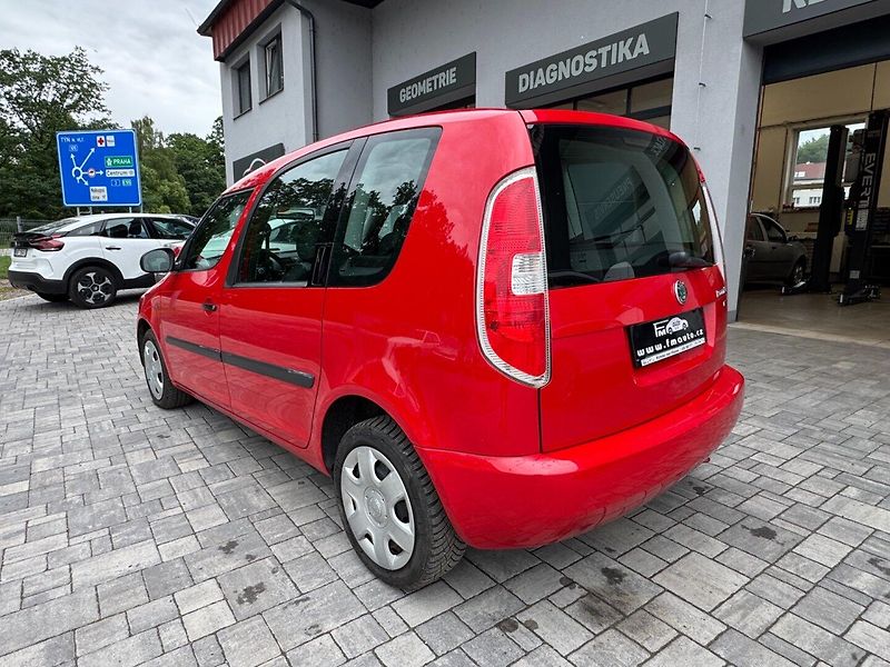 Škoda Roomster (2009) 1.2 HTP - fotka 7 z 28