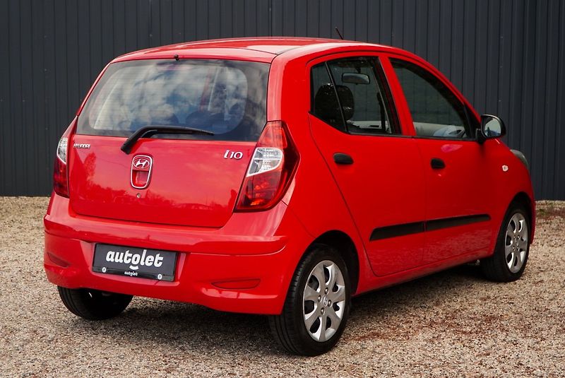 Hyundai i10 1.1 - fotka 7 z 25