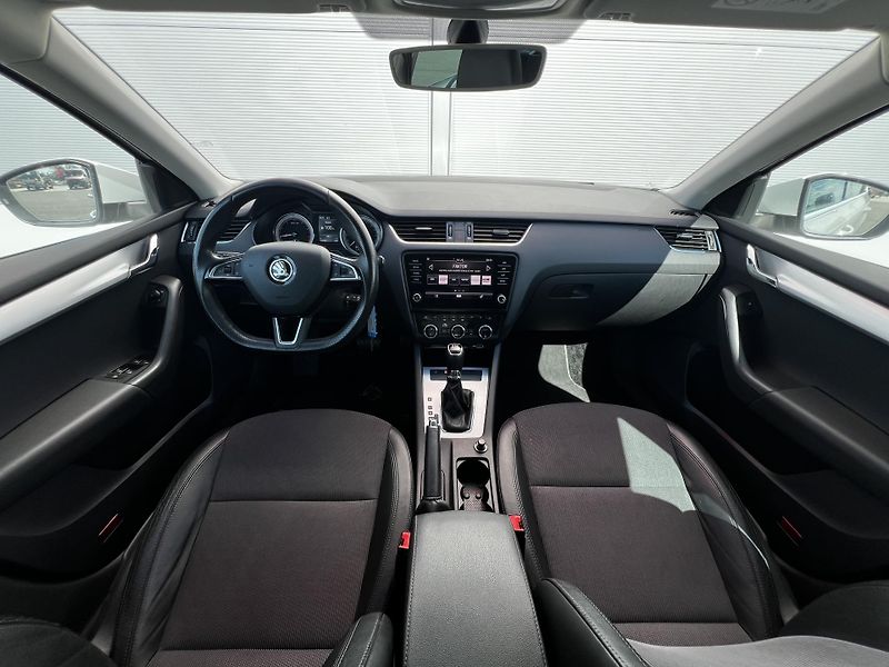 Škoda Octavia 1.4TSI 110kW DSG Kůže DPH - fotka 7 z 23