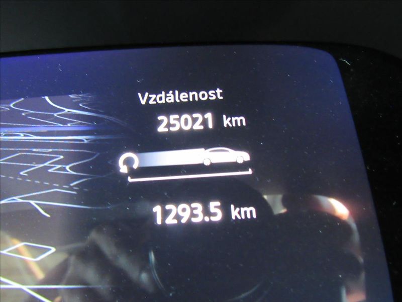 Renault Mégane 1,3 TCe GrandCoupé Techno - fotka 14 z 32