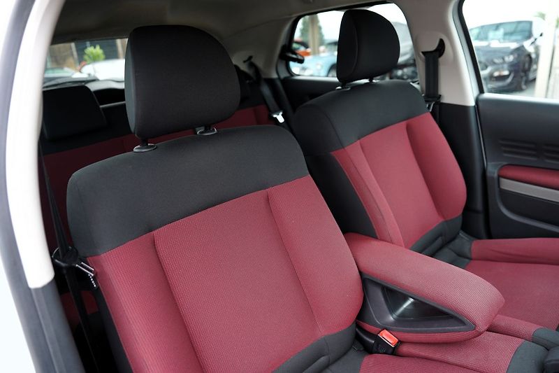 Citroën C4 1.6 BlueHDi, automat/Al./klima - fotka 26 z 36