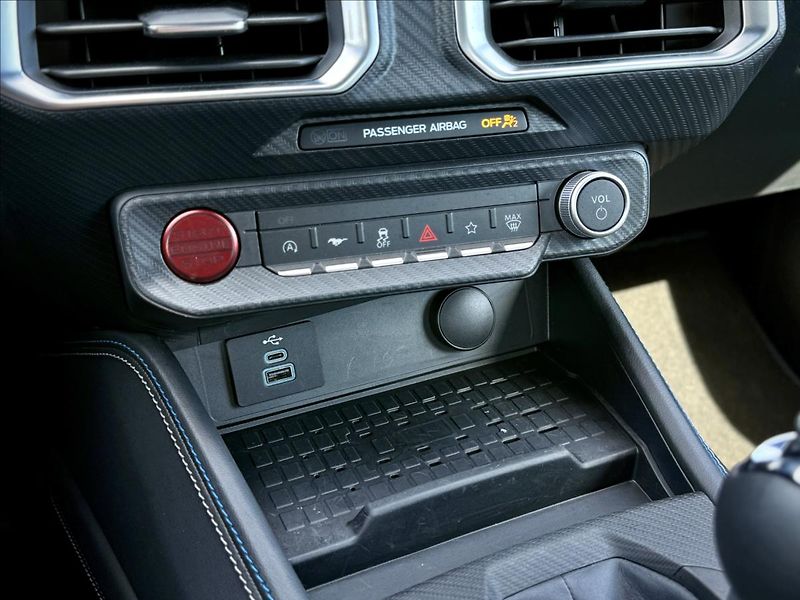 Ford Mustang 5,0 V8 328kW GT California AUT - fotka 48 z 51