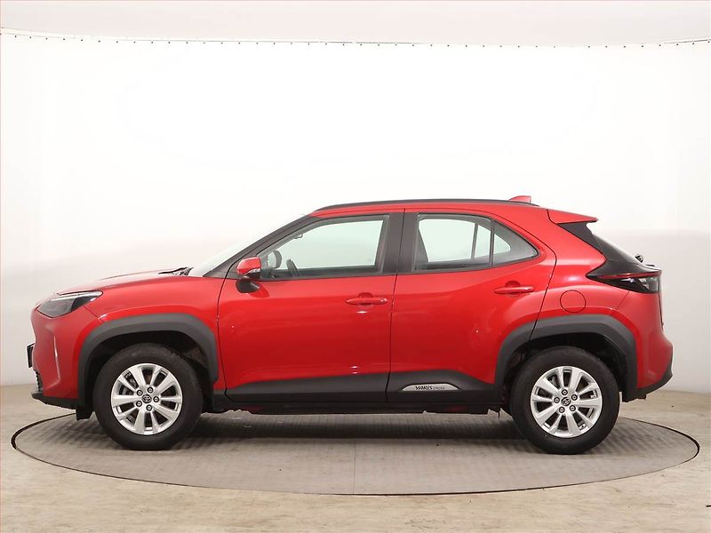 Toyota Yaris Cross (2023) 1.5 VVT-i - fotka 3 z 14