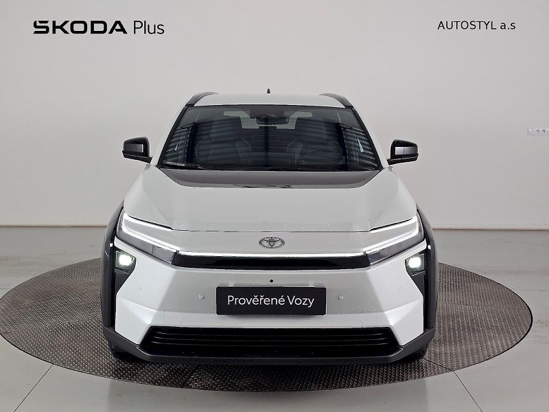Toyota bZ4X (2026) FACELIFT AWD 343k EXECUTIVE - fotka 4 z 30