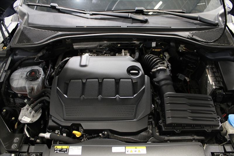Volkswagen Arteon Shooting Brake 2,0 TDI 4Motion R-line 1.maj. - fotka 7 z 35