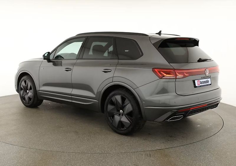Volkswagen Touareg Final Edition R Line Black 3.0 - fotka 4 z 4